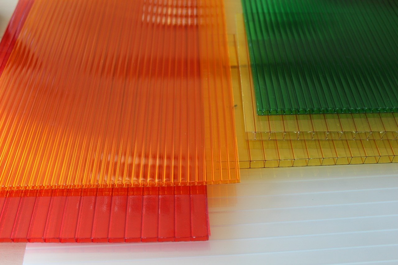 colored sheets of polycarbonate